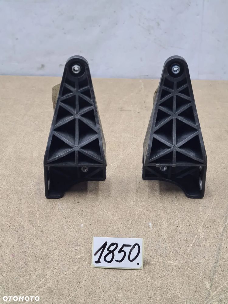 WSPORNIK UCHWYT ZDERZAKA L + P Mercedes VITO W447 A4478801114 A4478801214 - 4