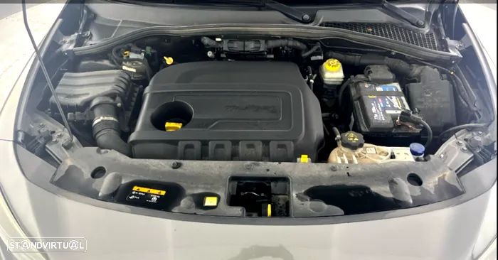 Fiat Tipo Station Wagon 1.3 M-Jet Lounge - 22