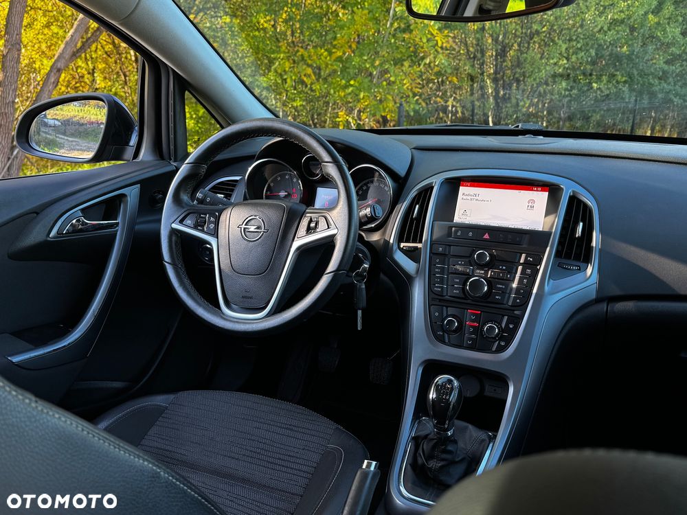 Opel Astra 2014 photo 5