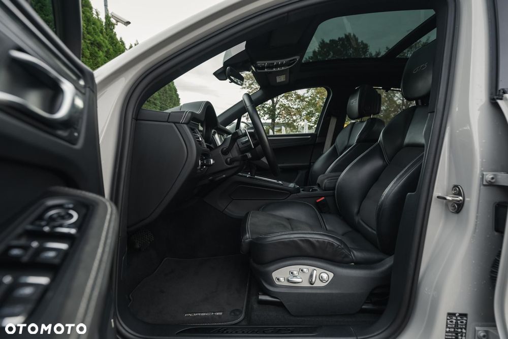 Porsche Macan GTS - 13