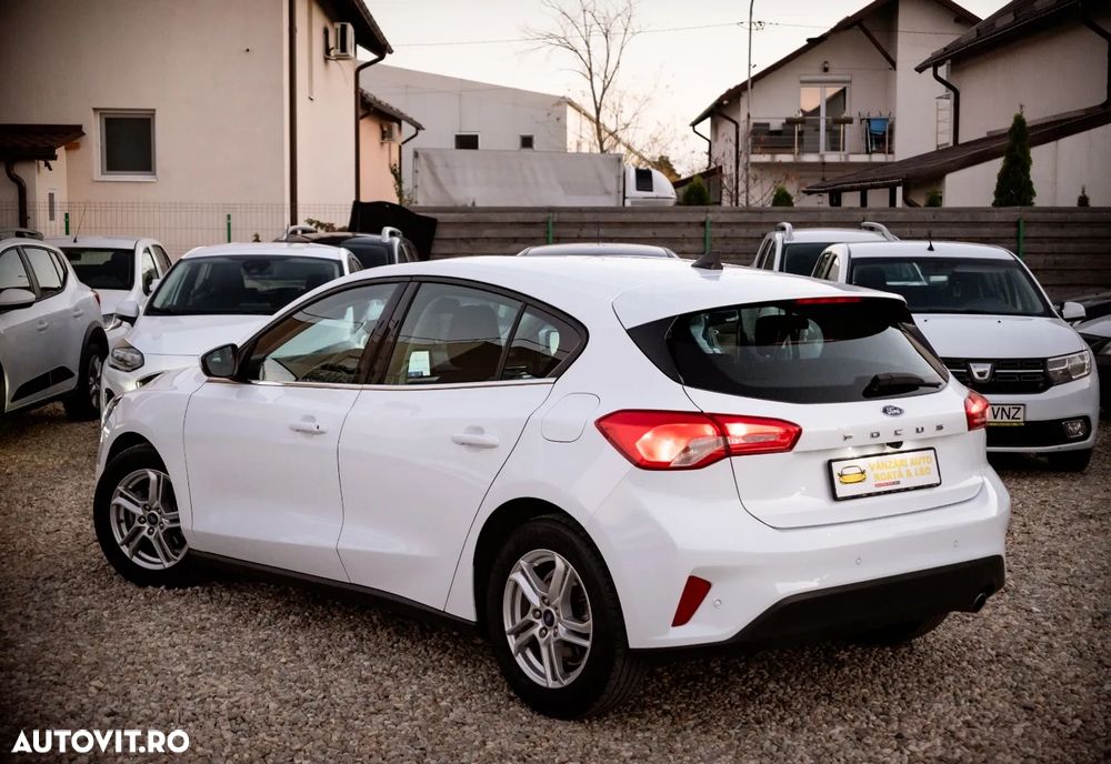 Ford Focus 1.5 EcoBlue Connected - 6