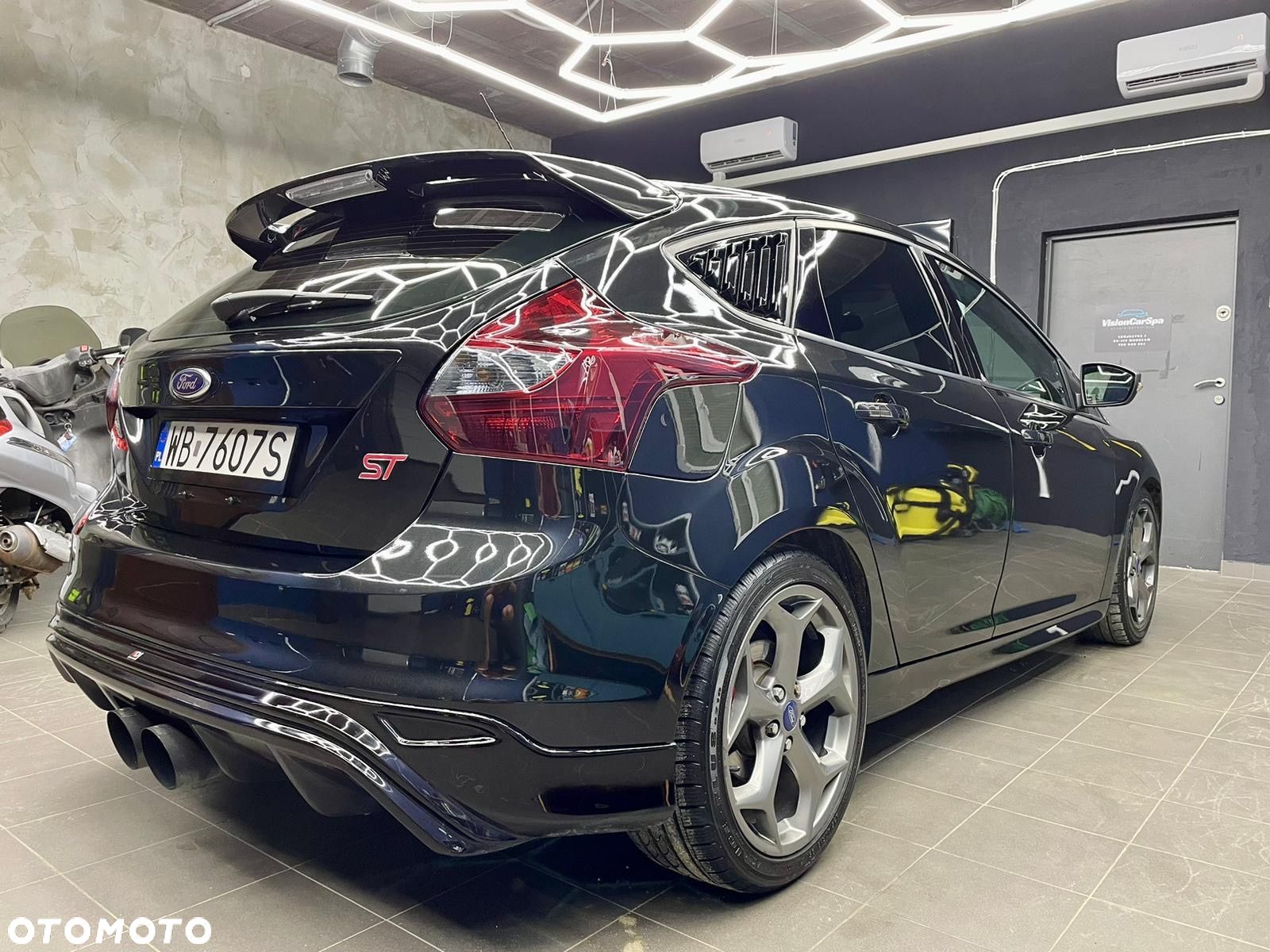 Ford Focus ST - 1