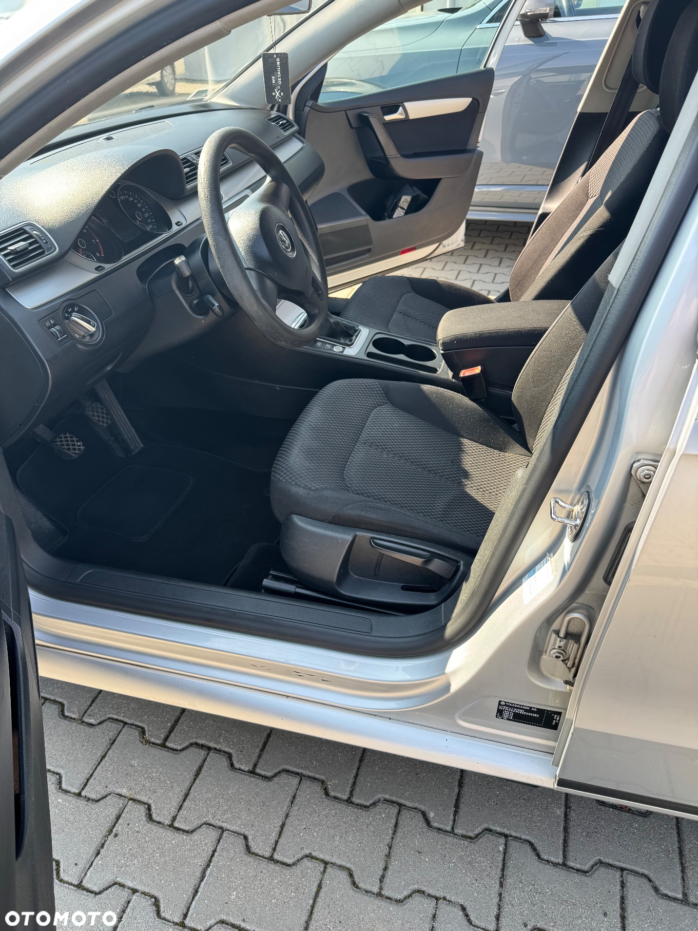 Volkswagen Passat 1.4 TSI BMT Trendline - 11