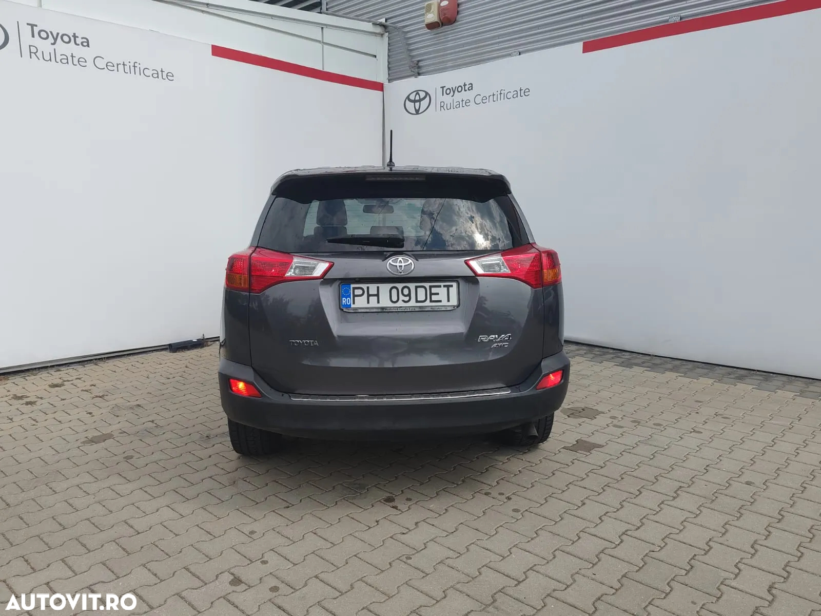 Toyota RAV4 2.2 D-4CAT 4WD Aut Executive - 16