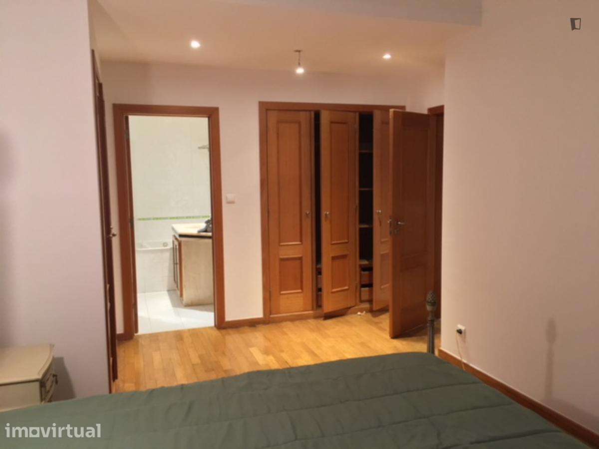 Apartamento com 3 quartos - localizado em Algés Lisbon - Grande imagem: 5/19