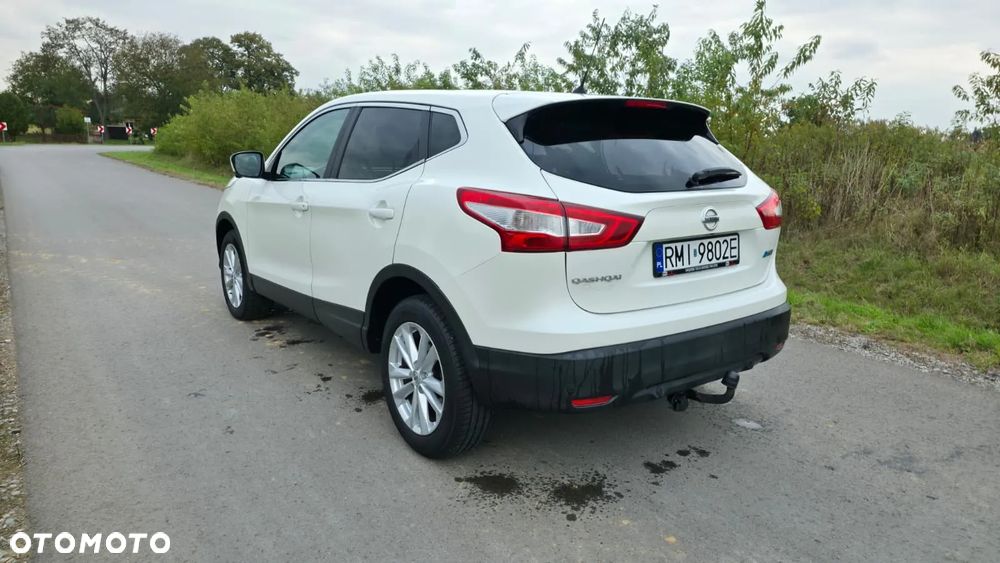 Nissan Qashqai 1.5 dCi Visia EU6 - 9