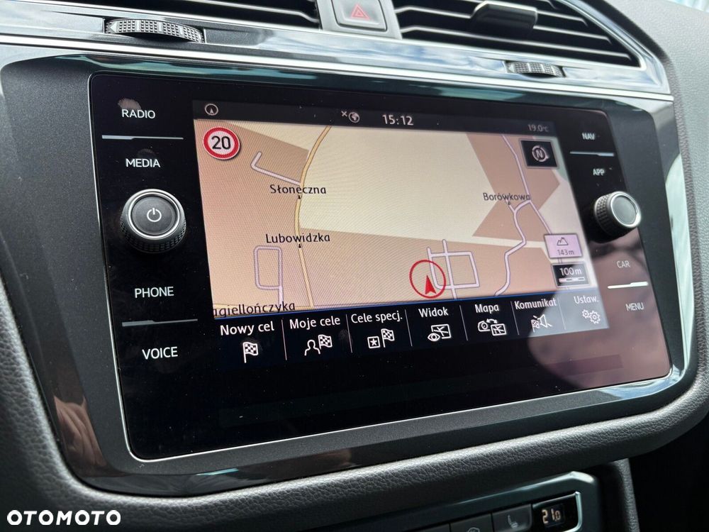 Volkswagen Tiguan - 34