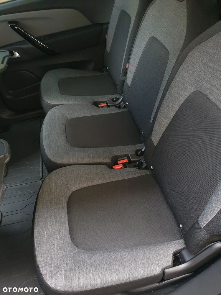 Citroën C4 Grand Picasso BlueHDi 150 Business Class - 37