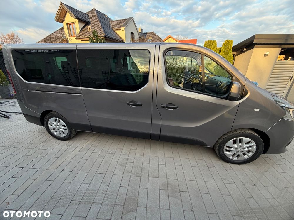 Renault Trafic Grand 2.0 dCi EDC - 2