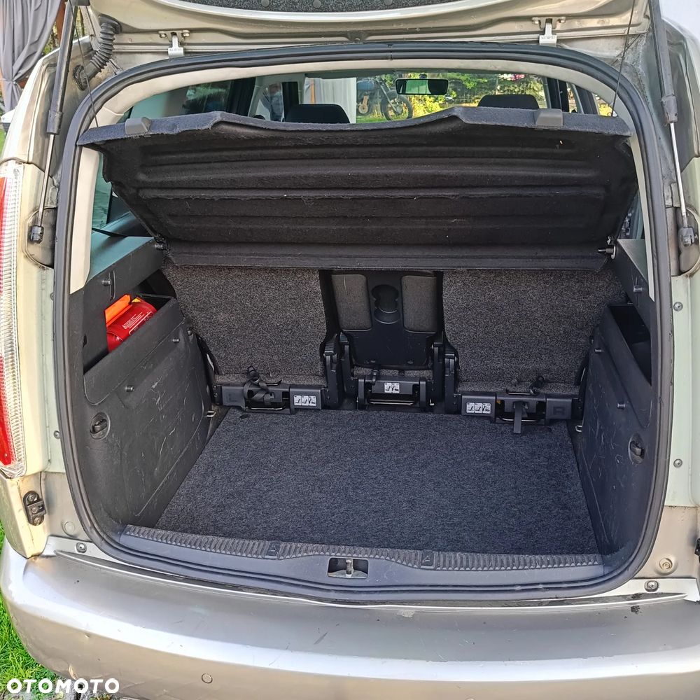 Skoda Roomster 1.6 TDI DPF Comfort - 7