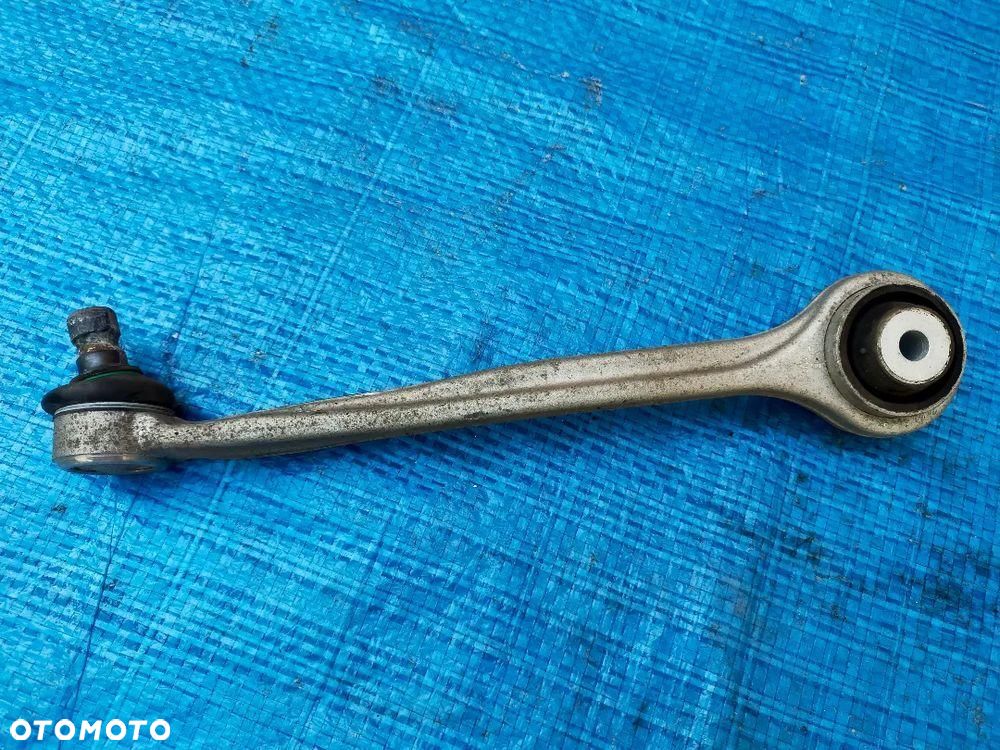 Audi A4 B9 A5 8W Wahacz Lewy Góra Przód Komplet - 8