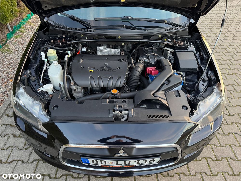 Mitsubishi Lancer 1.8 Invite - 8