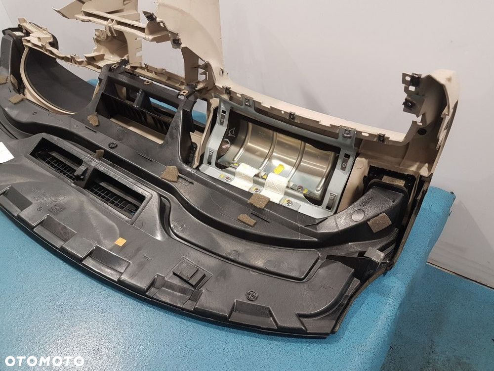 SKODA SUPERB I DESKA ROZDZIELCZA - 10