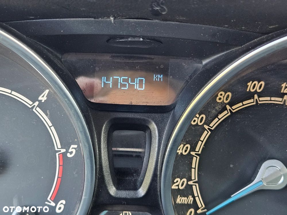 Ford B-MAX - 15