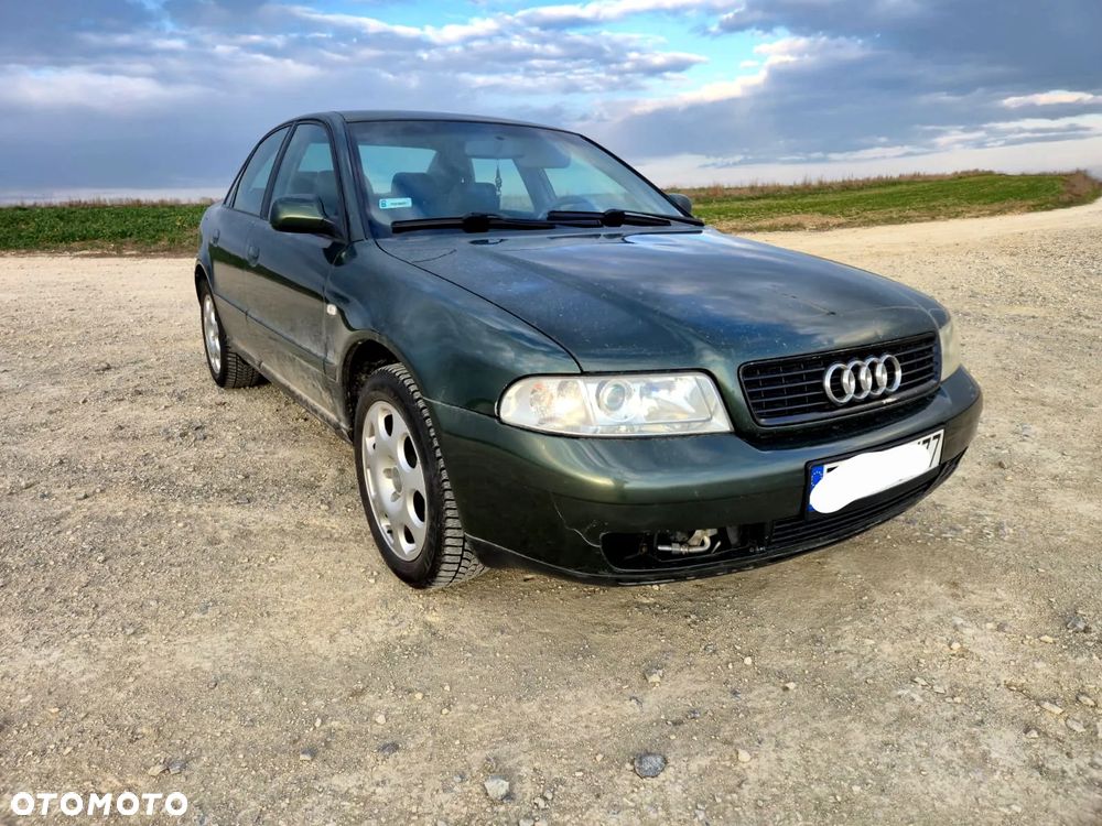 Audi A4 Limousine 1.8 - 4