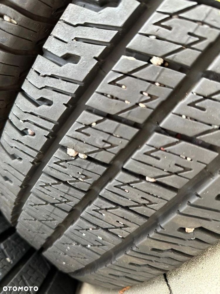 195/65r16C Uniroyal AllSeason_8mm_4szt_(622) - 8