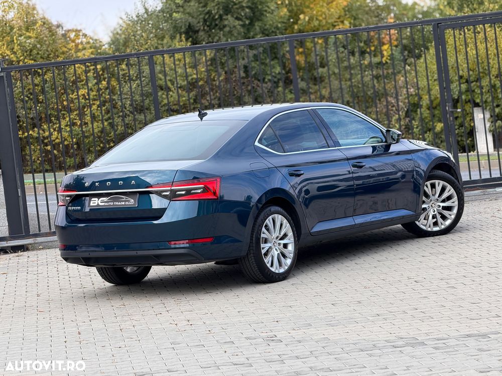 SKODA Superb 2021 — imagine 13