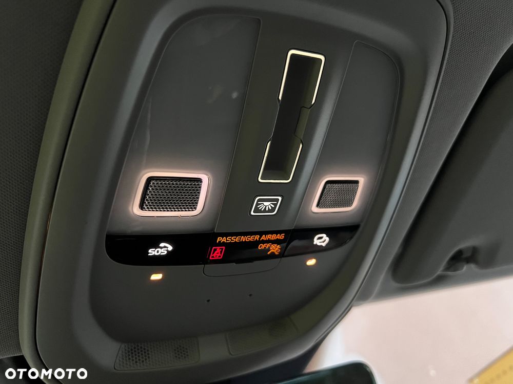 Volvo XC 60 B5 B Geartronic Momentum Pro - 32