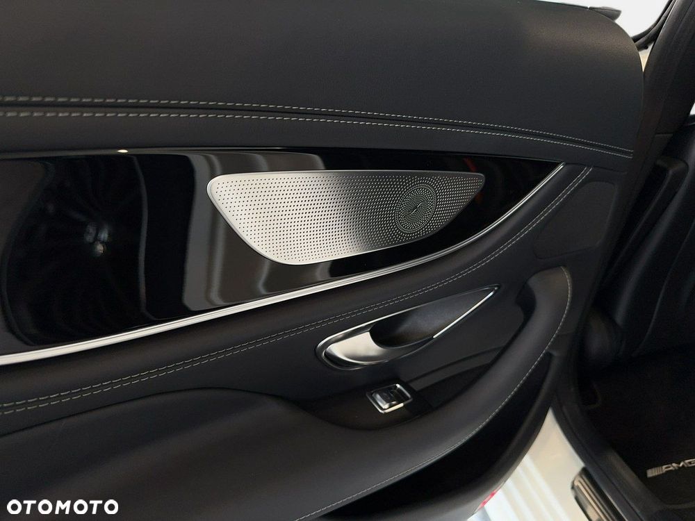 Mercedes-Benz AMG GT - 38