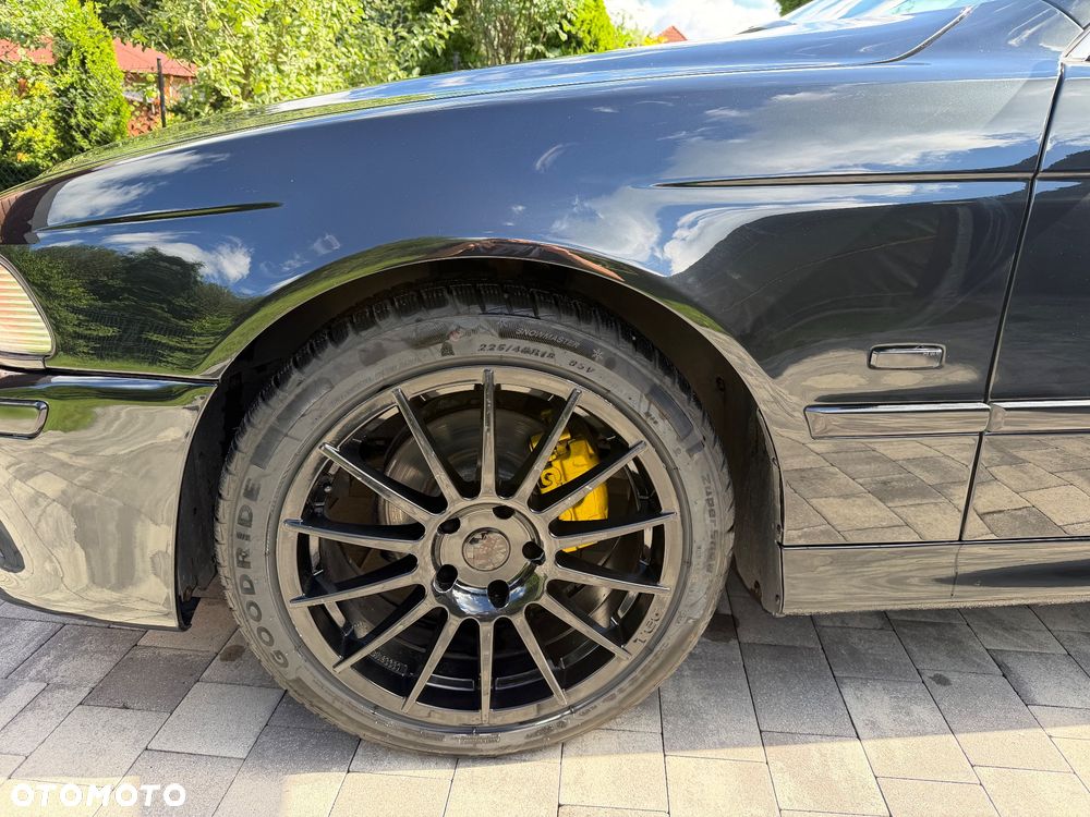BMW Seria 5 - 22
