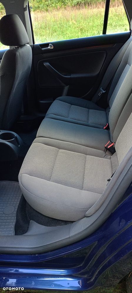 Volkswagen Golf V 1.9 TDI Comfortline - 10