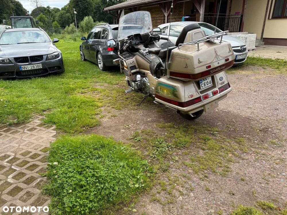 Honda GL - 5
