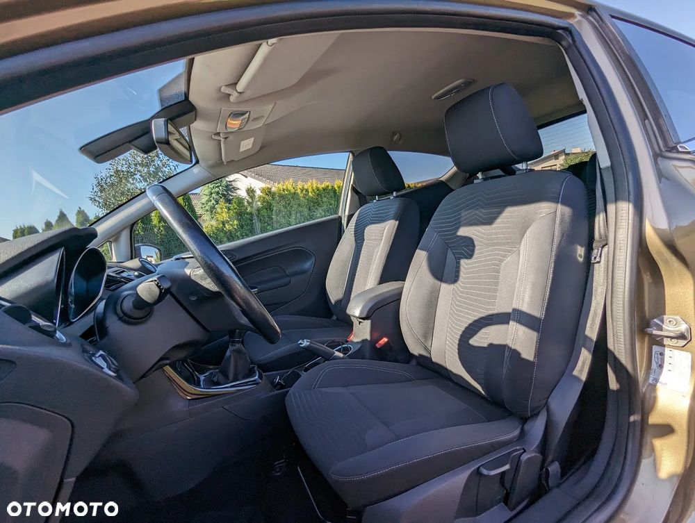 Ford Fiesta 1.0 EcoBoost Titanium - 4