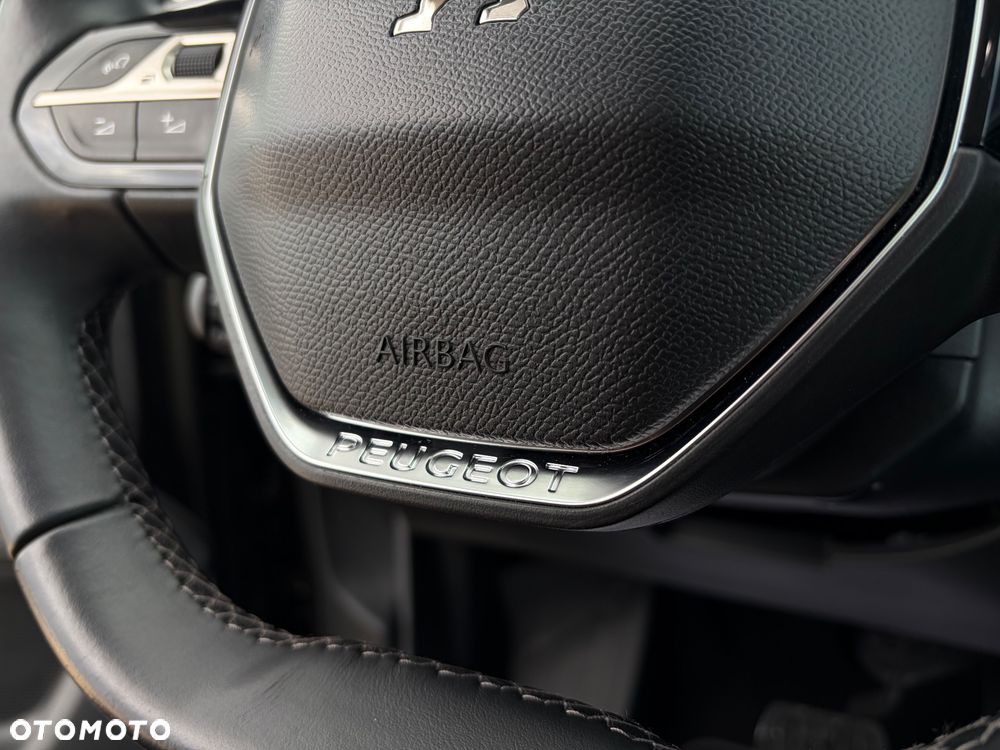 Peugeot 3008 PureTech 130 Stop & Start GPF EAT8 Allure - 9