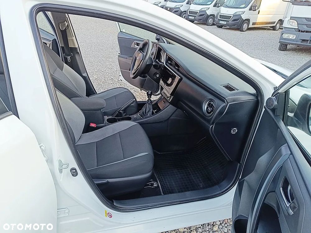 Toyota Auris 1.33 VVT-i Active - 14