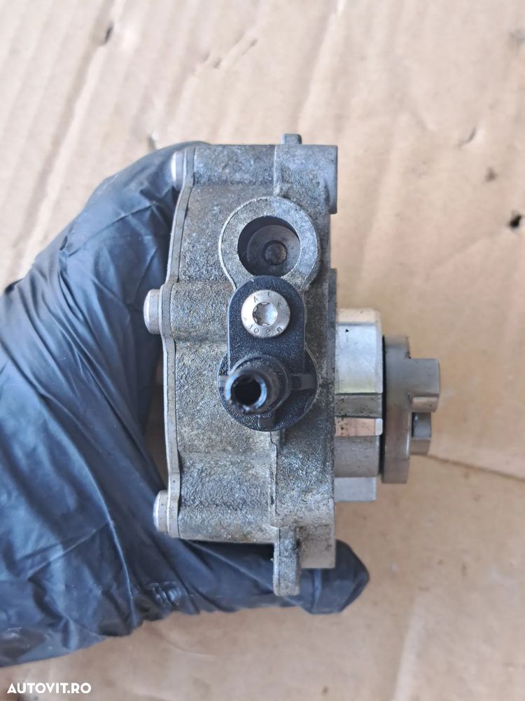 Pompa vacuum stare foarte buna Originala Opel Crossland X Citroen C3 C4 Peugeot 308 2008 208 3008 1.2i - 3