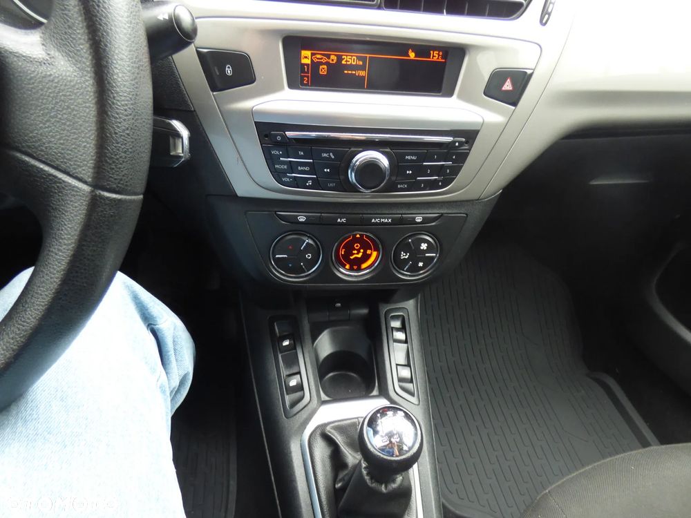 Citroën C-Elysée 1.6 BlueHDi Feel - 10