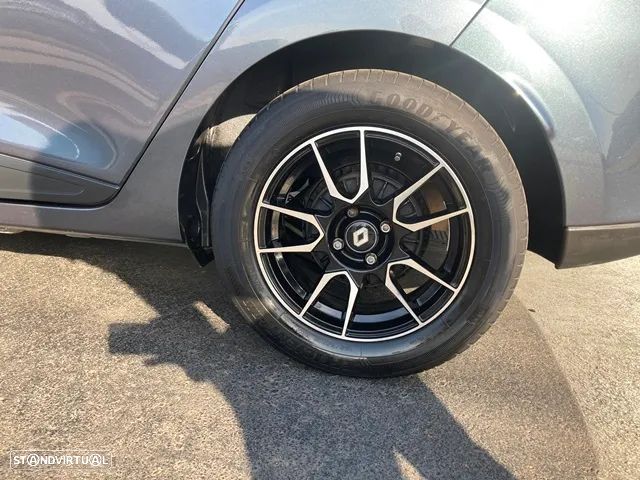 Renault Clio Sport Tourer dCi 75 Expression - 8