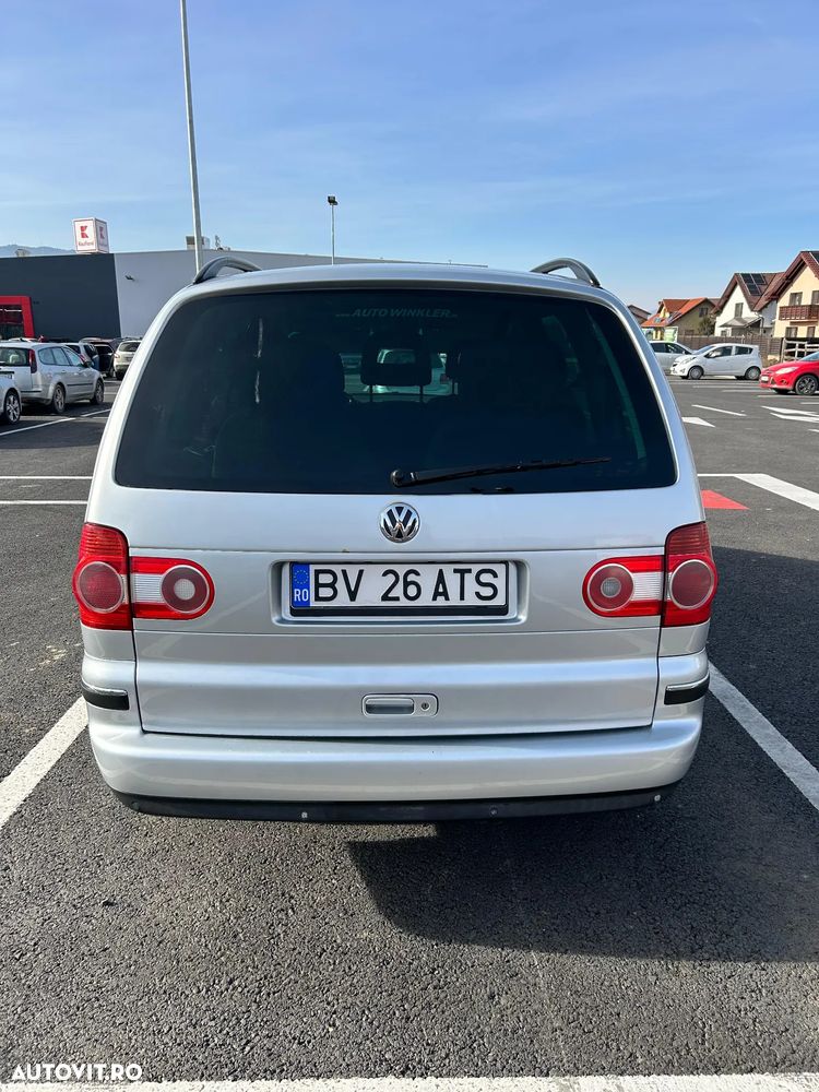 Volkswagen Sharan 1.9 TDI Exclusive Edition - 7