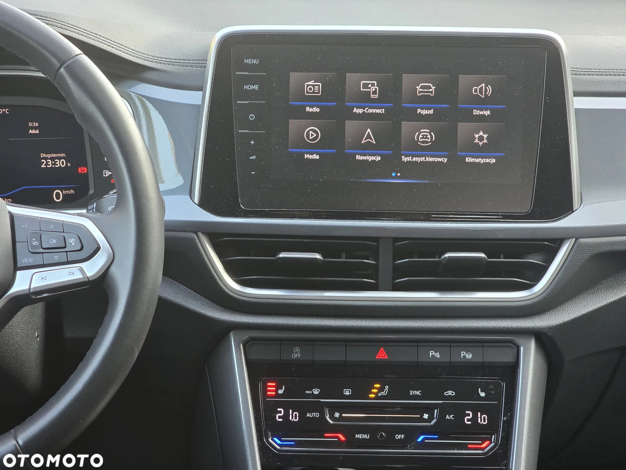 Volkswagen T-Roc 1.5 TSI Style DSG - 35