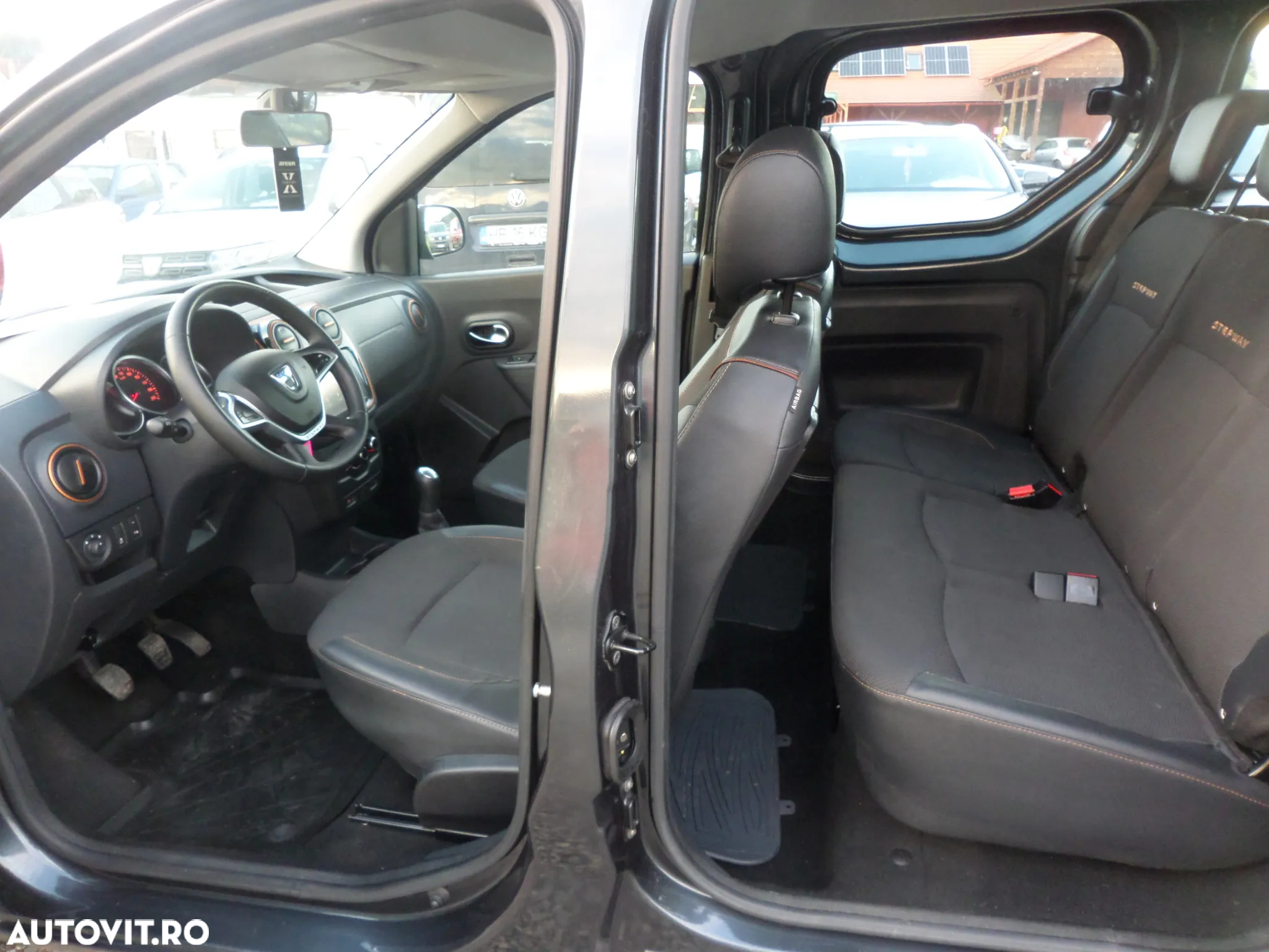 Dacia Dokker 1.5 dCi 90 CP Stepway - 20