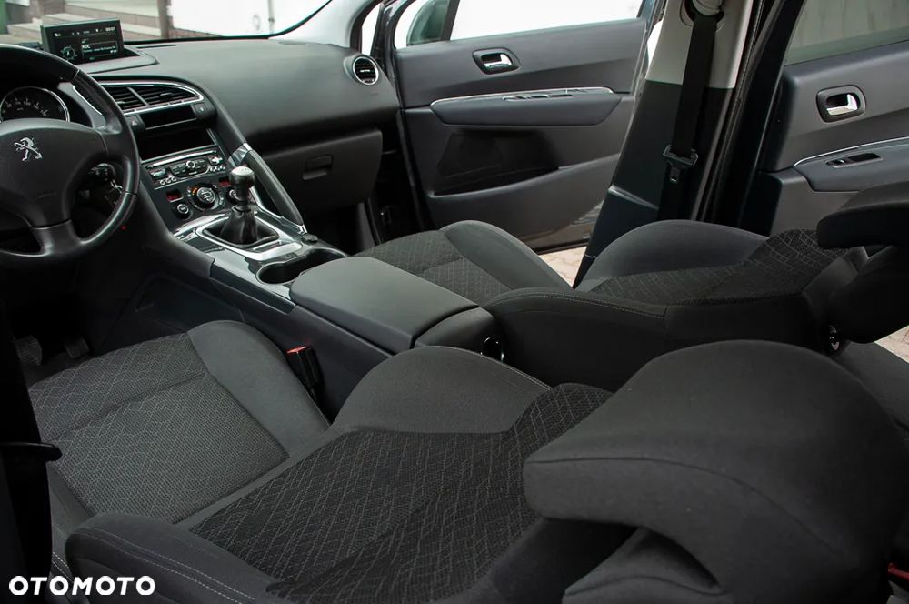 Peugeot 3008 PureTech 130 Style - 25