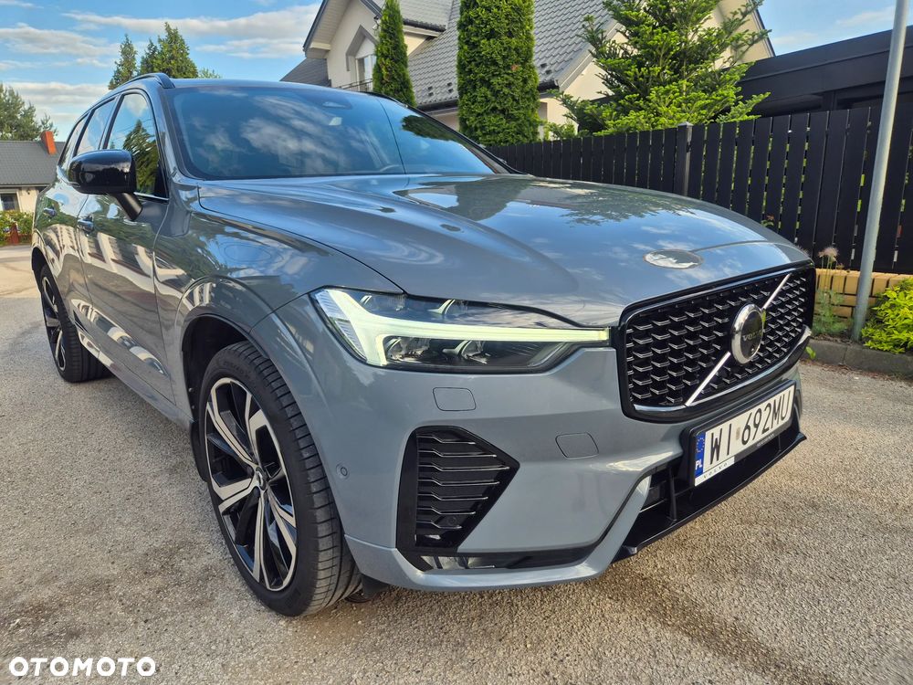 Volvo XC 60 B4 D AWD Plus Dark - 37