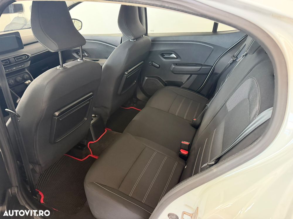 Dacia Logan TCe 90 MT6 Comfort - 6