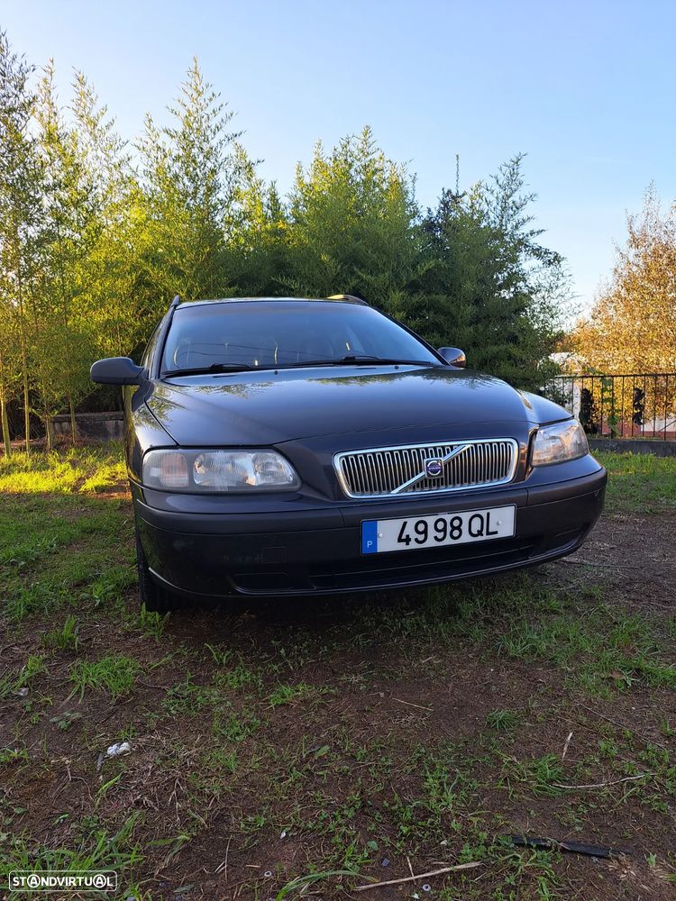 Volvo V70 2.0 T - 2