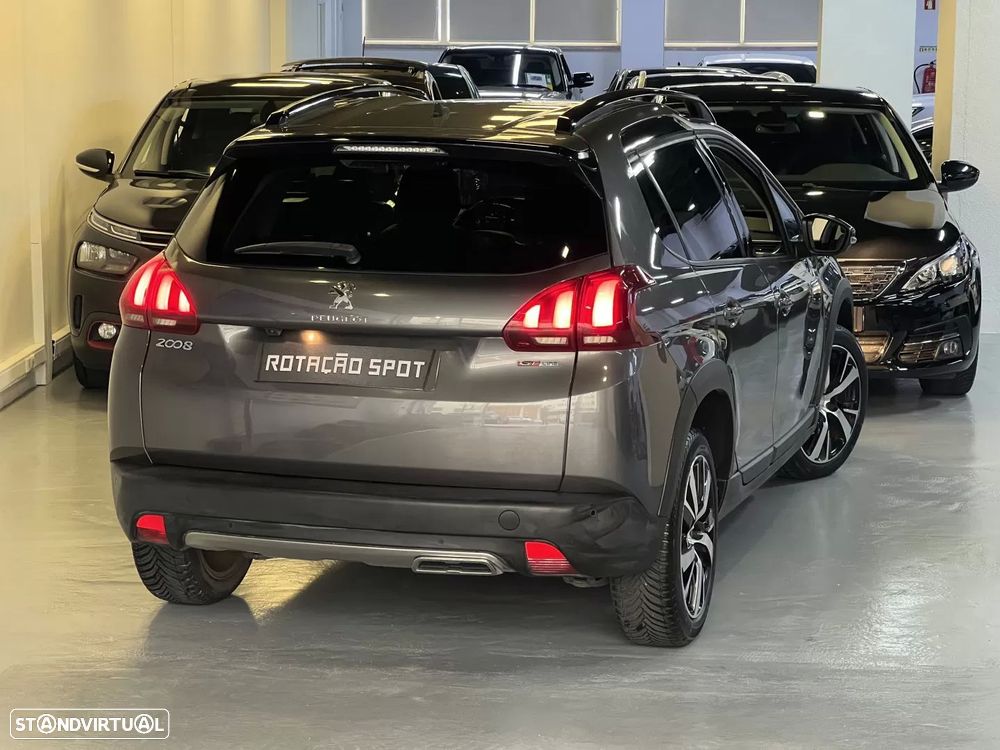 Peugeot 2008 1.2 PureTech GT Line — fotografia 4