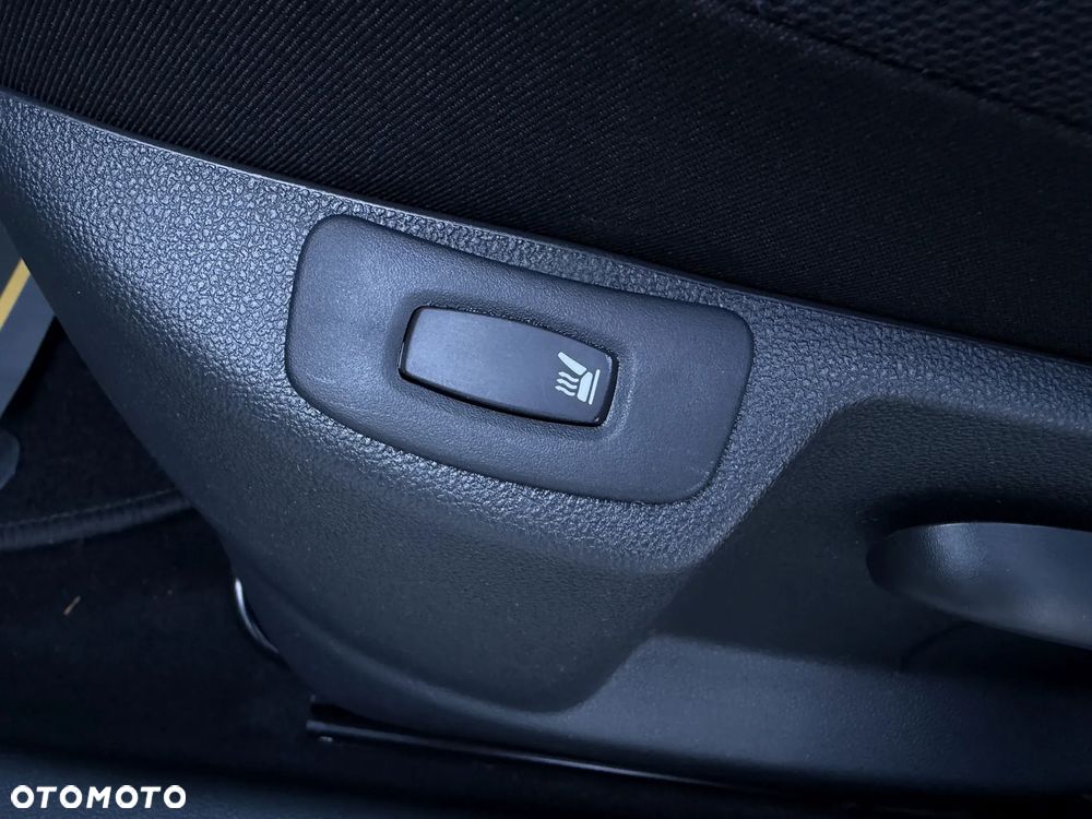 Renault Captur (ENERGY) TCe 90 INTENS - 35