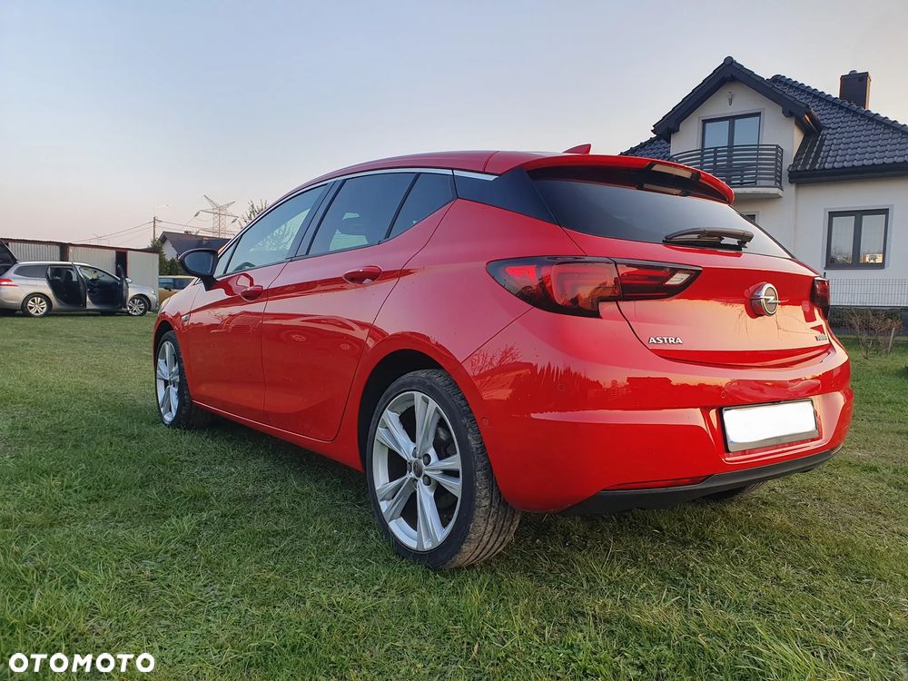 Volvo V40 T3 R-Design Kinetic - 3