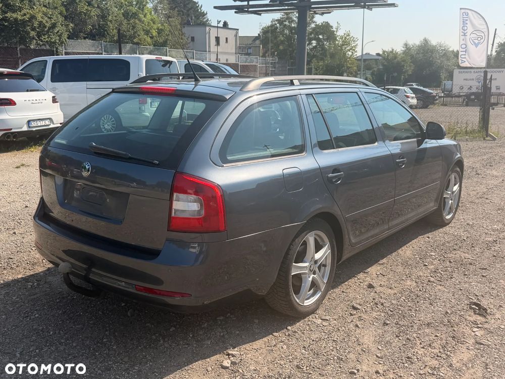 Skoda Octavia 1.8 T FSI Elegance - 2