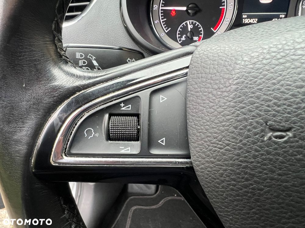 Skoda Octavia 1.6 TDI DSG Ambition - 13