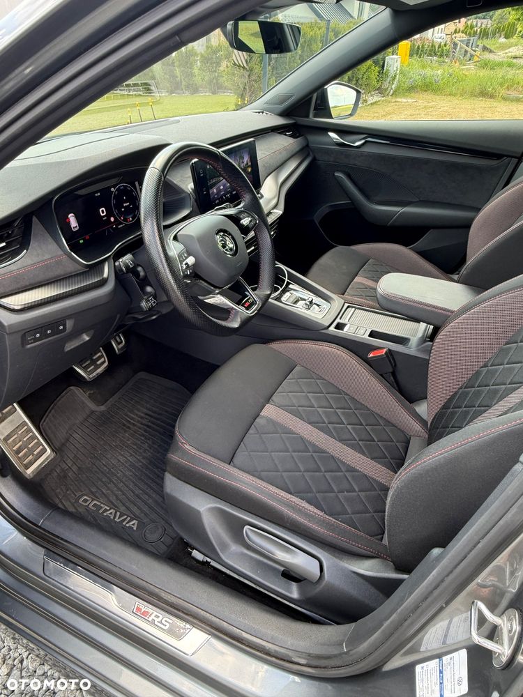 Skoda Octavia 2.0 TDI DSG 4x4 RS Plus - 19