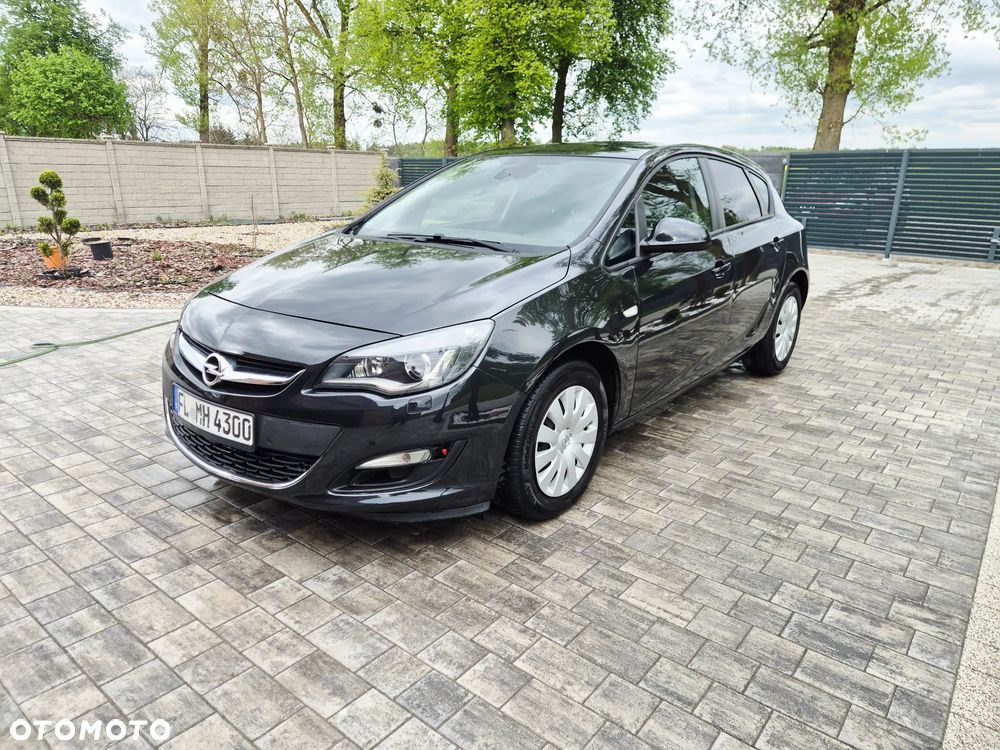 Opel Astra - 1