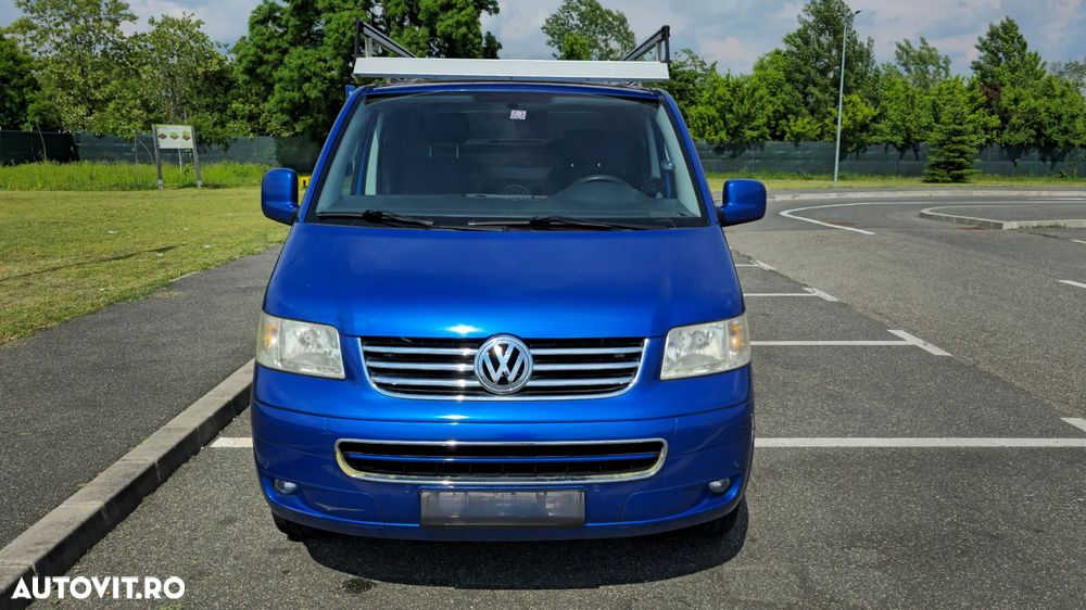Volkswagen Transporter - 1
