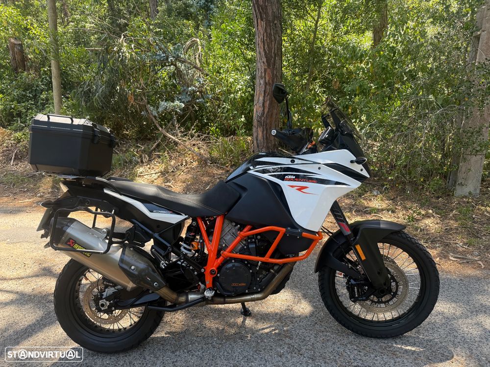 KTM 1090 Adventure R - 1