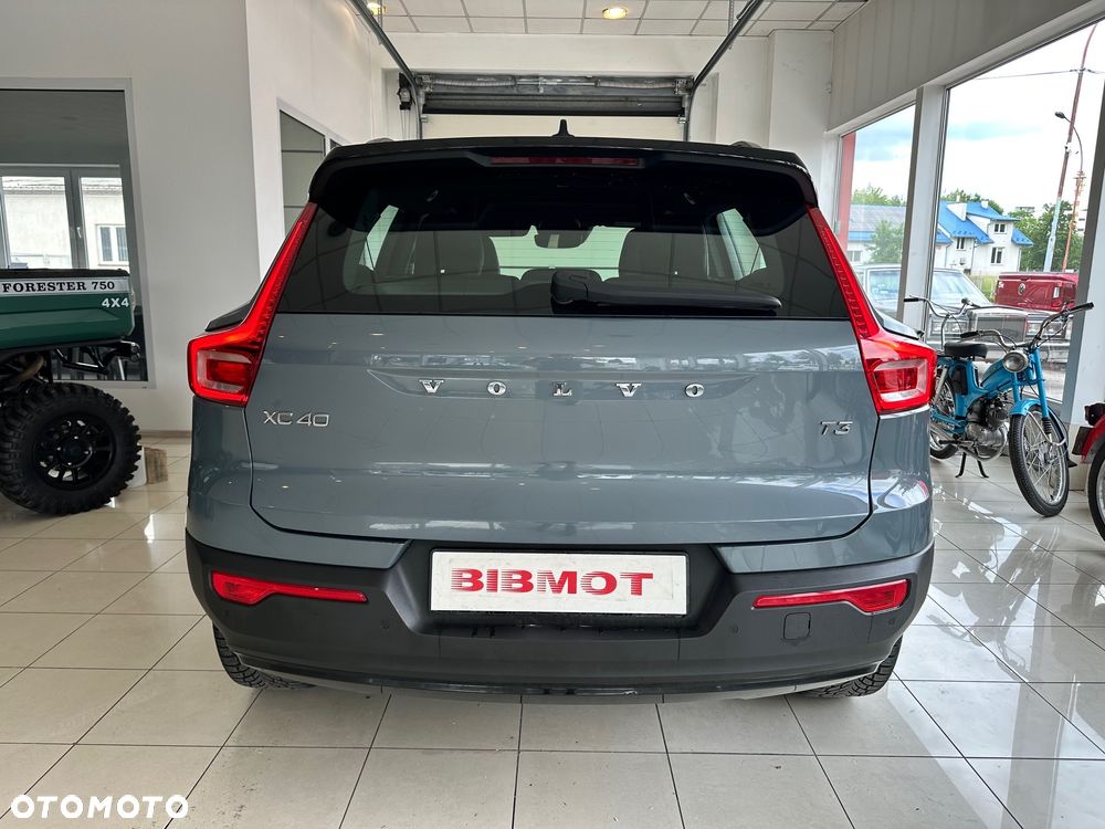 Volvo XC 40 T3 R-Design - 5