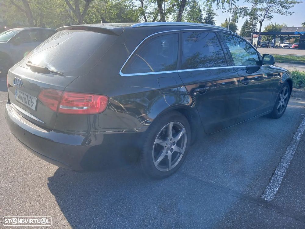 Audi A4 Avant 2.0 TDi Exclusive - 4
